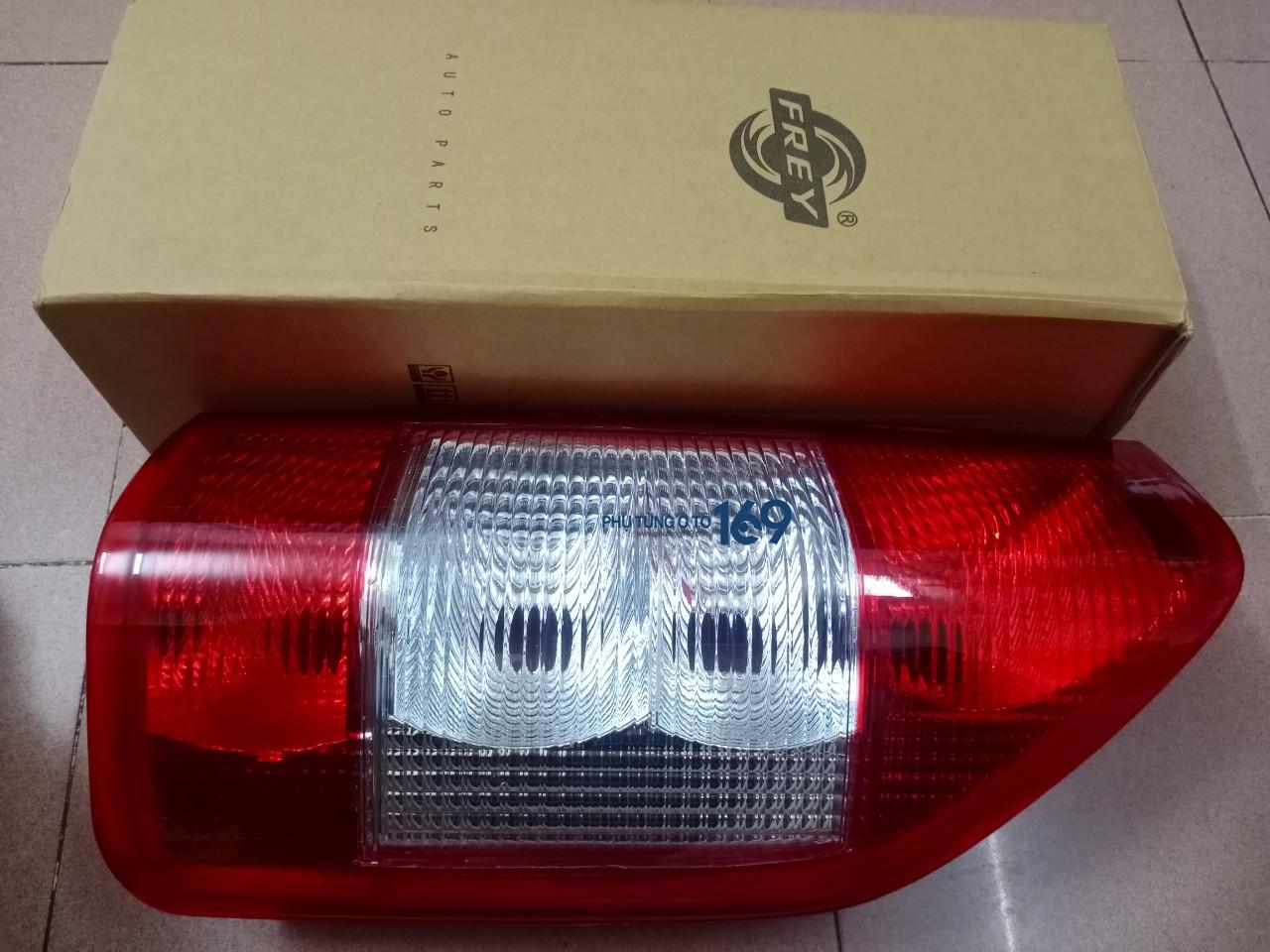 Đèn hậu phải Mescedes Sprinter Đèn hậu phải Mescedes Sprinter