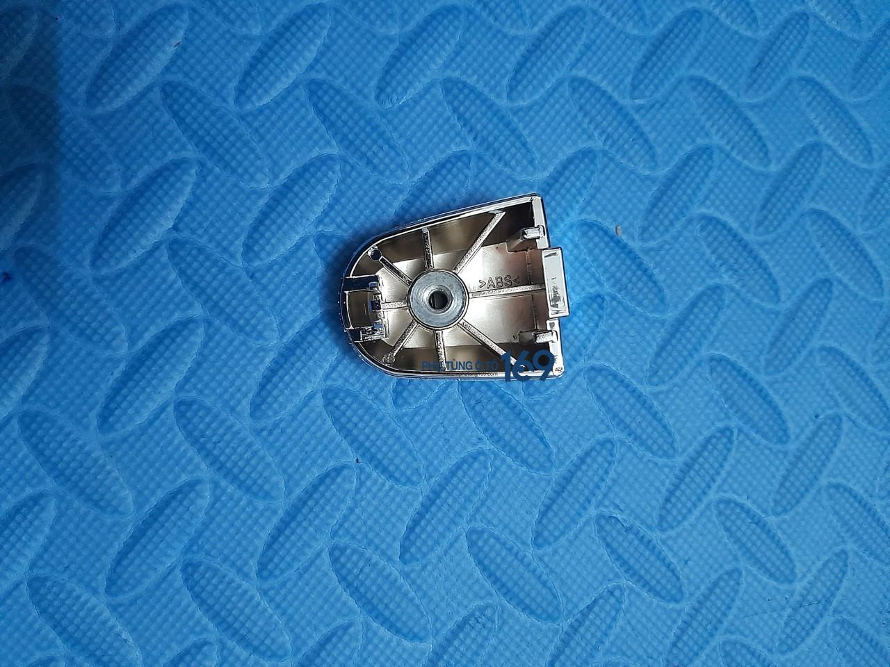 Núm tay mở cửa ngoài Toyota Altis Núm tay mở cửa ngoài Toyota Altis