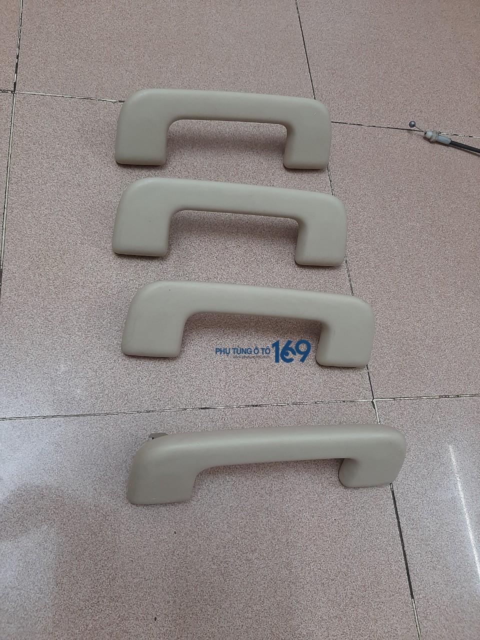 Tay vịn trần Toyota Innova Tay vịn trần Toyota Innova