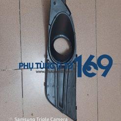 Ốp đèn gầm focus