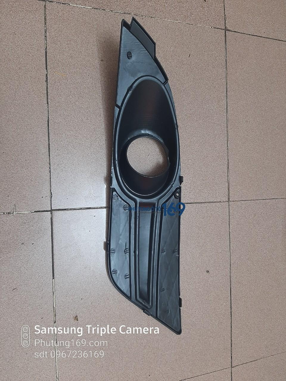 Ốp đèn gầm focus Ốp đèn gầm focus