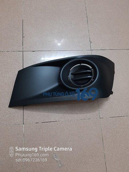 ỐP đèn gầm cản trước Toyota Fortuner ỐP đèn gầm cản trước Toyota Fortuner