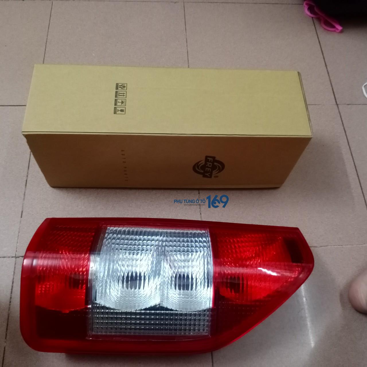 Đèn hậu phải Mescedes Sprinter Đèn hậu phải Mescedes Sprinter