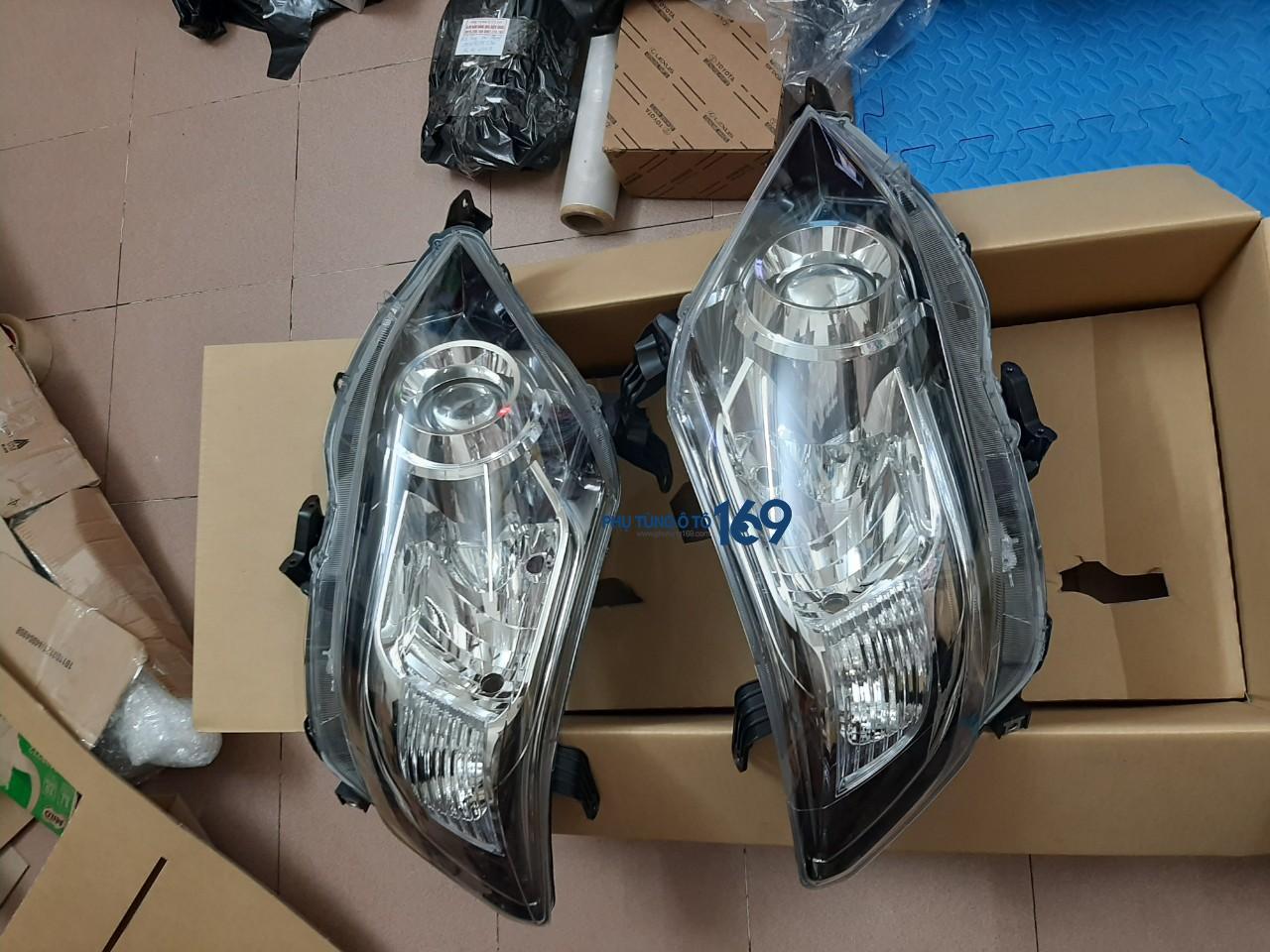 Đèn chiếu sáng trái Toyota Fortuner Đèn chiếu sáng trái Toyota Fortuner