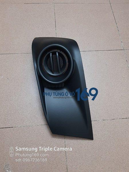 ỐP đèn gầm cản trước Toyota Fortuner ỐP đèn gầm cản trước Toyota Fortuner