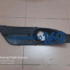 Ốp đèn gầm focus