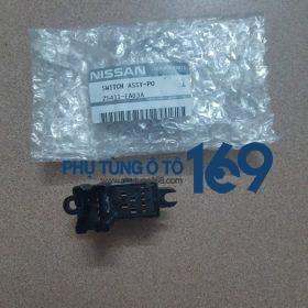 Công tắc lên kính trước phải Nissan Navara Công tắc lên kính trước phải Nissan Navara