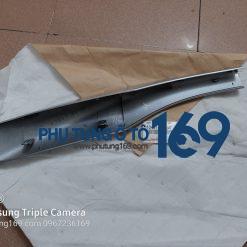 Ốp giá nóc trước phải Lexus RX350