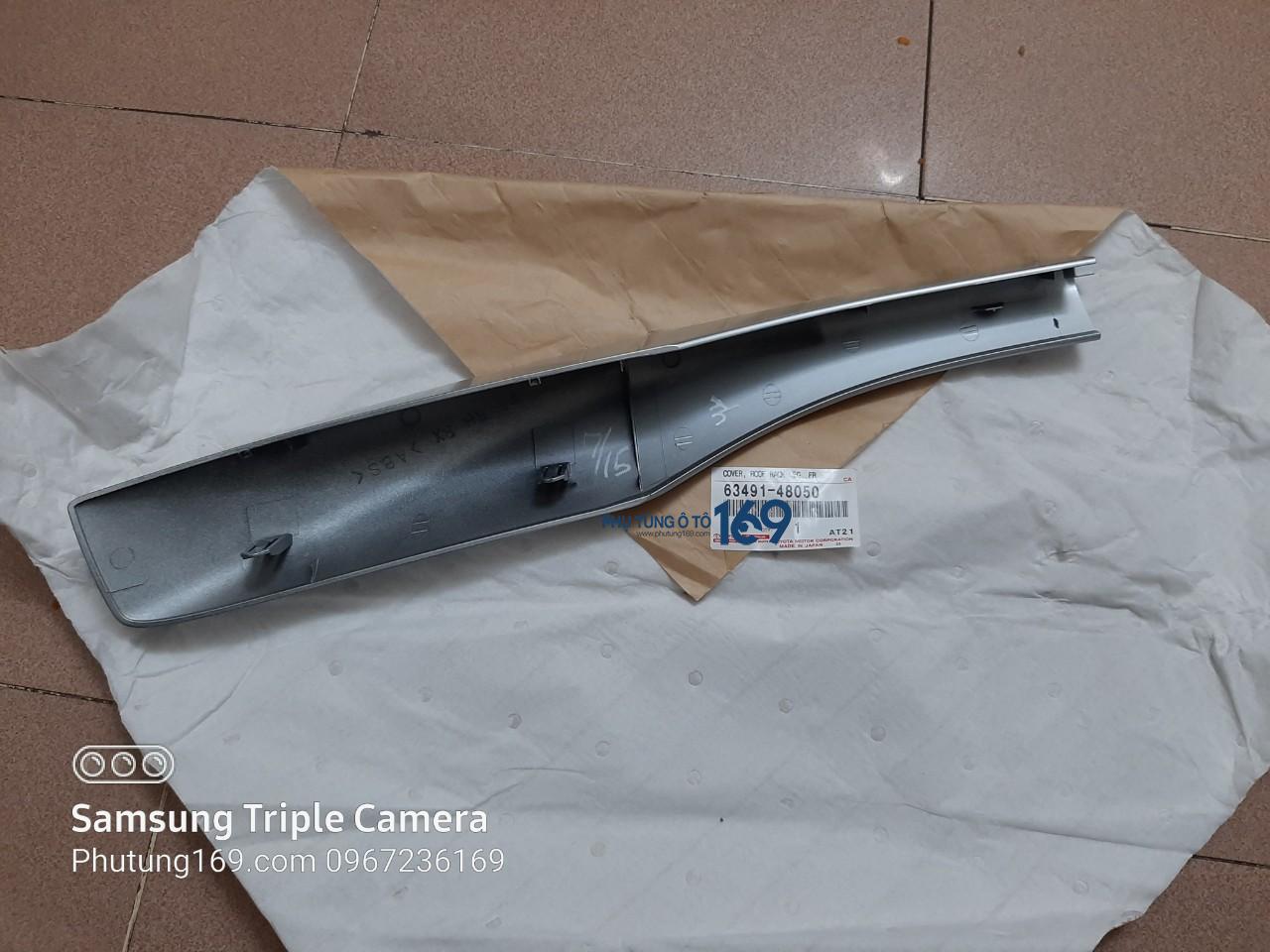 Ốp giá nóc trước phải Lexus RX350 Ốp giá nóc trước phải Lexus RX350