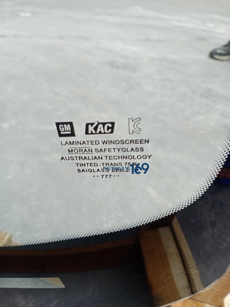 Kính chắn gió Chevrolet Captiva Kính chắn gió Chevrolet Captiva