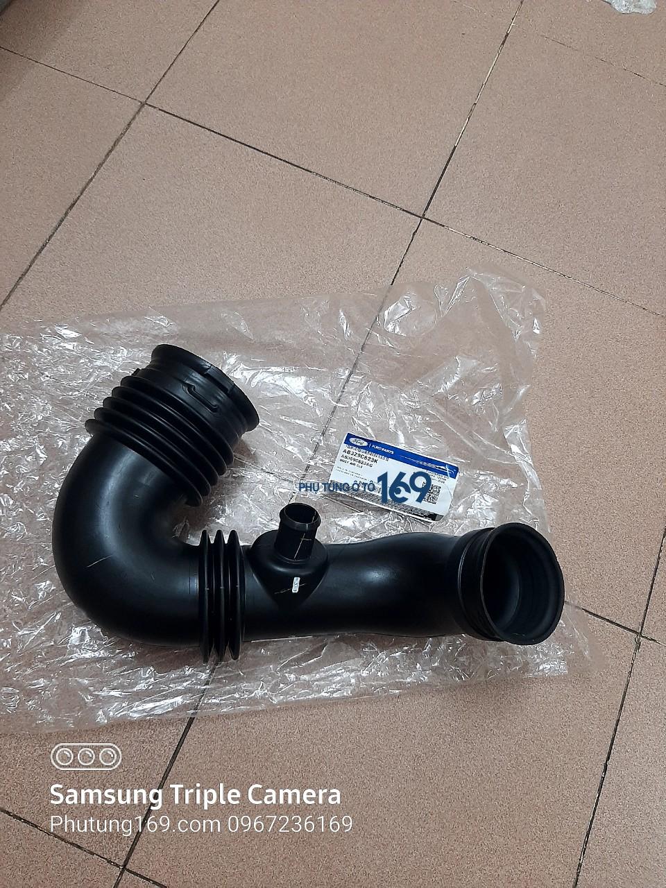 Ống nối bầu gió động cơ Ford Ranger Ống nối bầu gió động cơ Ford Ranger