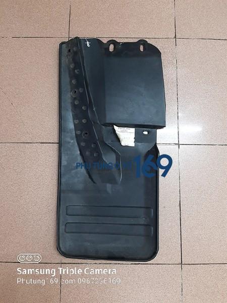 Chắn bùn bánh sau phải V33 Chắn bùn bánh sau phải V33