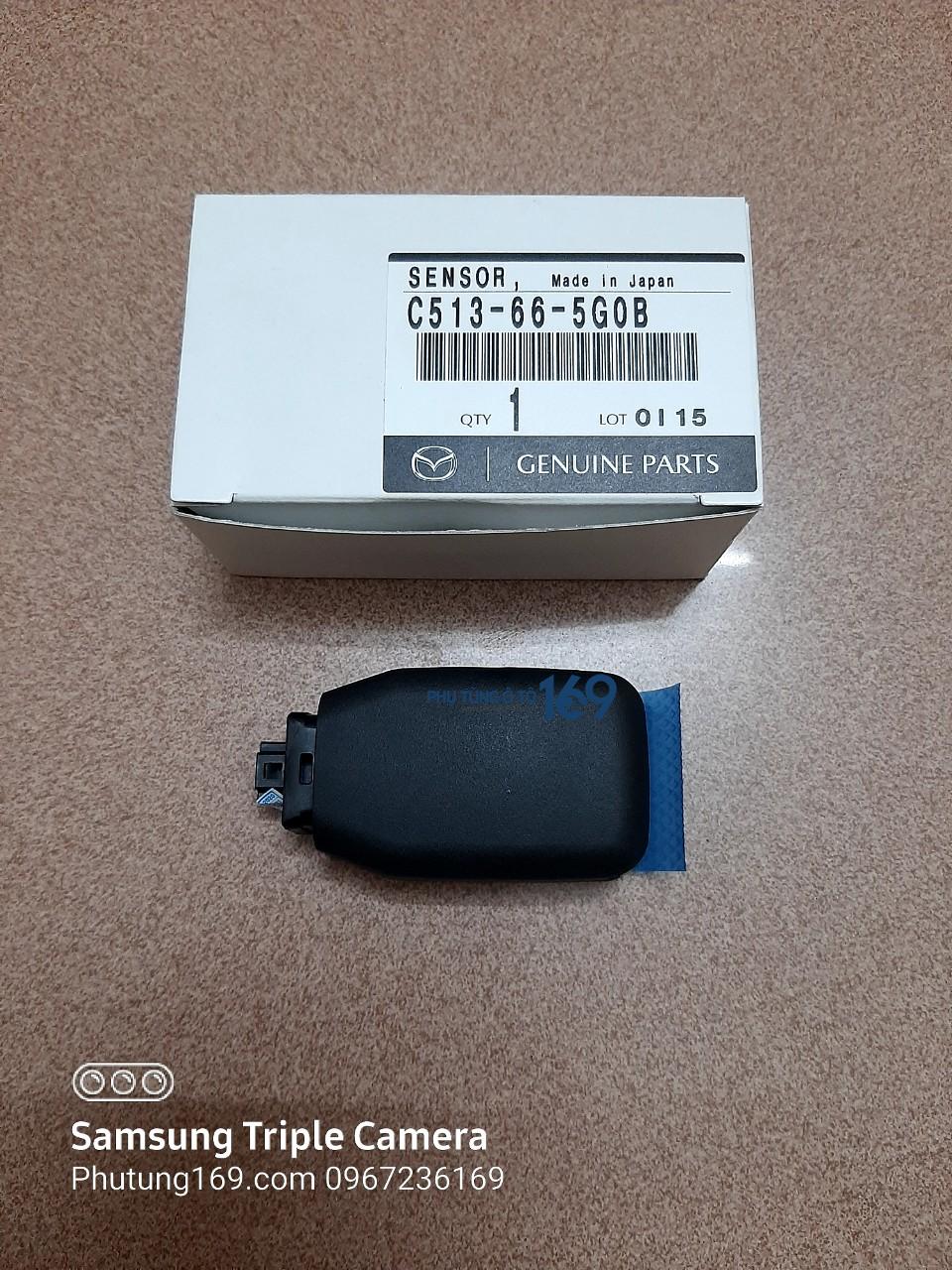 Cảm biến gạt mưa trước kính chắn gió Mazda Cx5 Cảm biến gạt mưa trước kính chắn gió Mazda Cx5