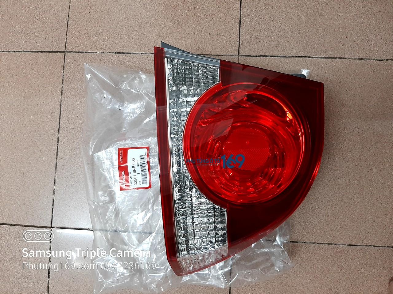 Đèn hậu miếng ngoài phải Honda Civic Đèn hậu miếng ngoài phải Honda Civic