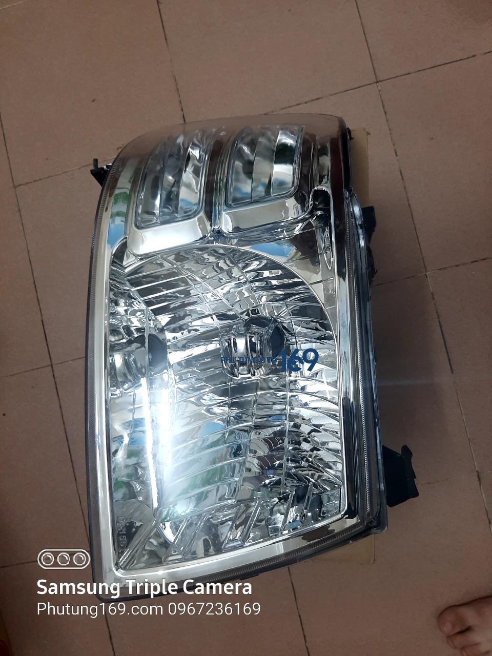 Đèn pha trái Ford Everest Đèn pha trái Ford Everest