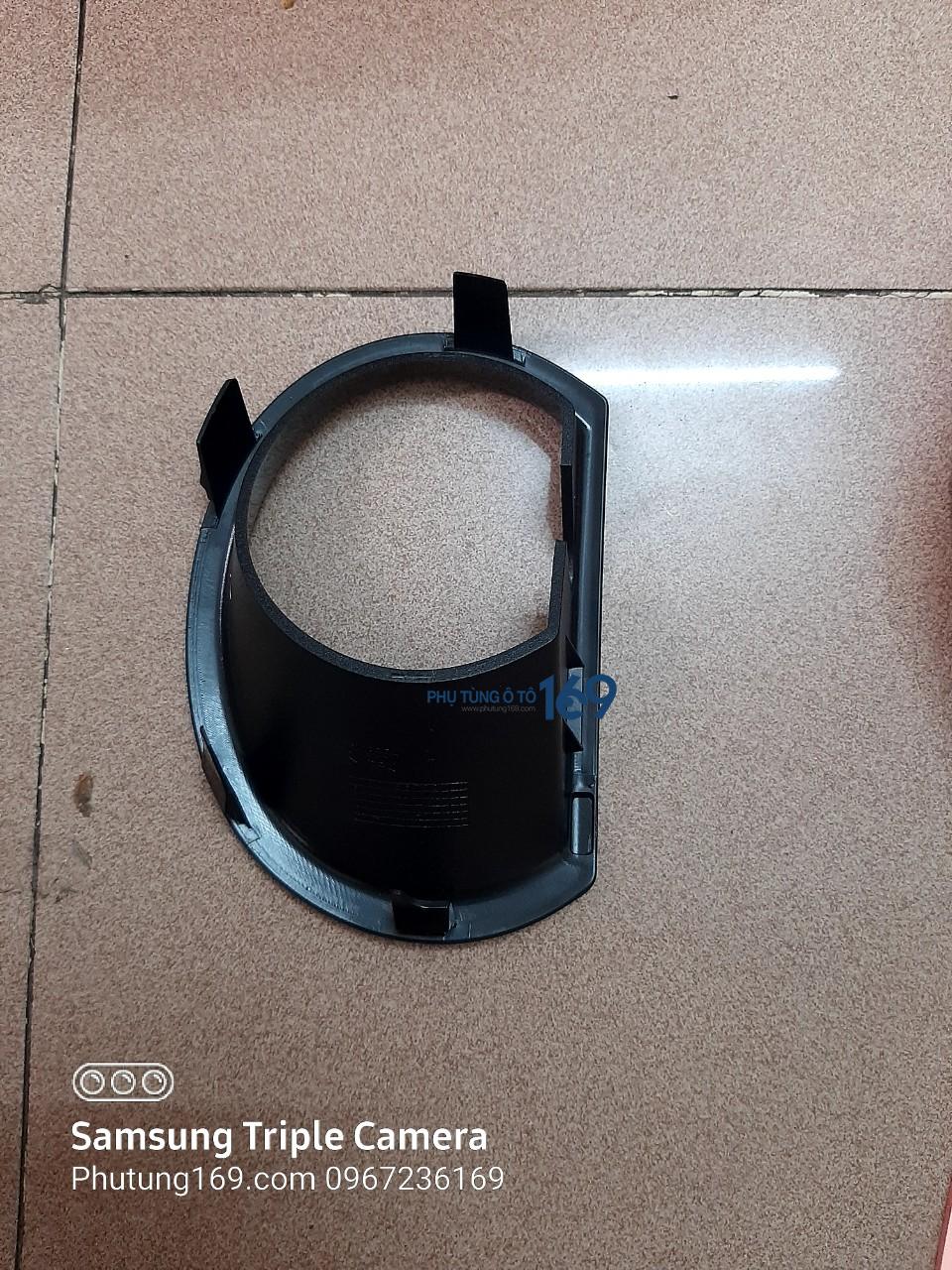 Ốp đèn gầm trái Chevrolet Colorado Ốp đèn gầm trái Chevrolet Colorado