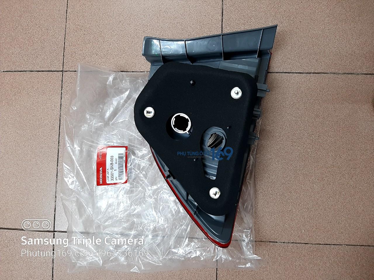 Đèn hậu miếng ngoài phải Honda Civic Đèn hậu miếng ngoài phải Honda Civic