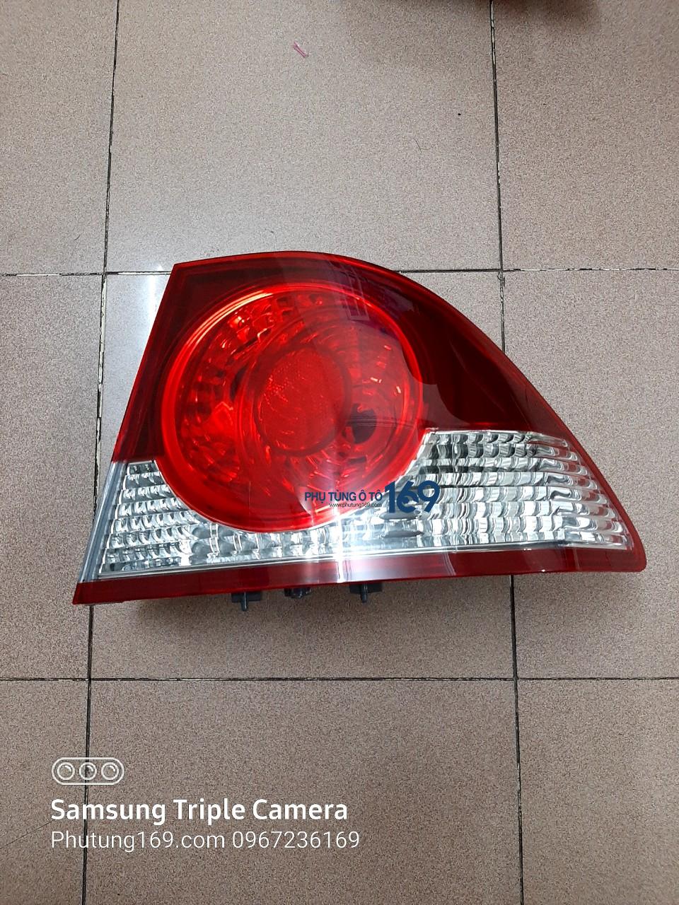 Đèn hậu miếng ngoài phải Honda Civic Đèn hậu miếng ngoài phải Honda Civic