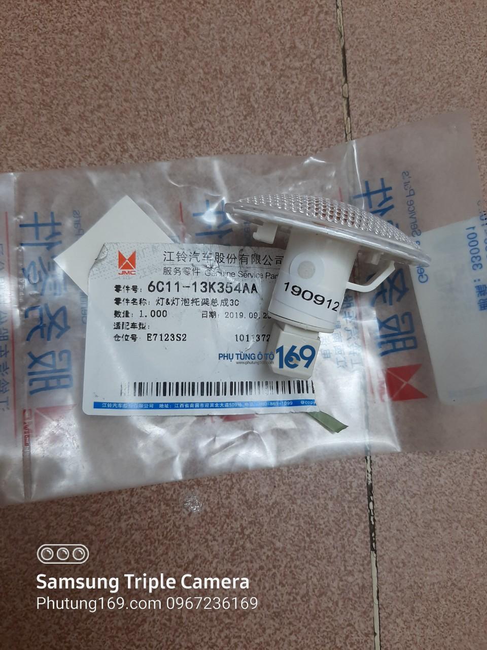 Xi nhan gương Ford Transit Xi nhan gương Ford Transit