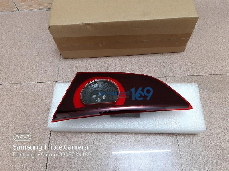 Đèn hậu miếng trong trái Mazda 3 Đèn hậu miếng trong trái Mazda 3