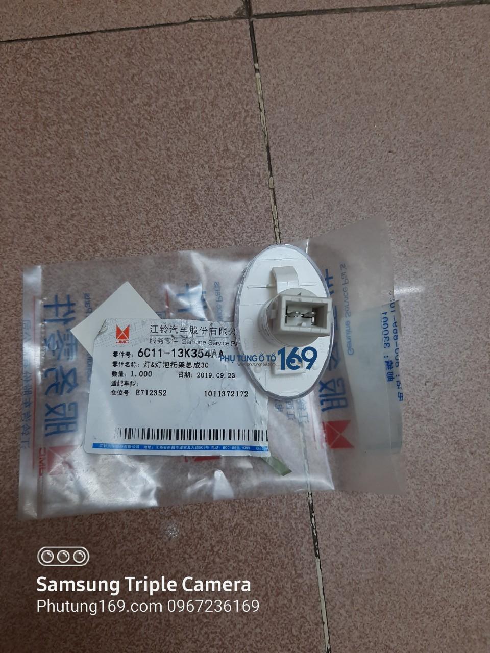 Xi nhan gương Ford Transit Xi nhan gương Ford Transit