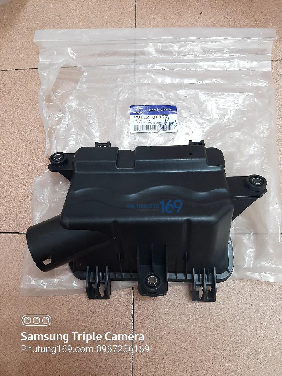 Hộp lọc gió miếng dưới Hyundai Grand i 10 Hộp lọc gió miếng dưới Hyundai Grand i 10