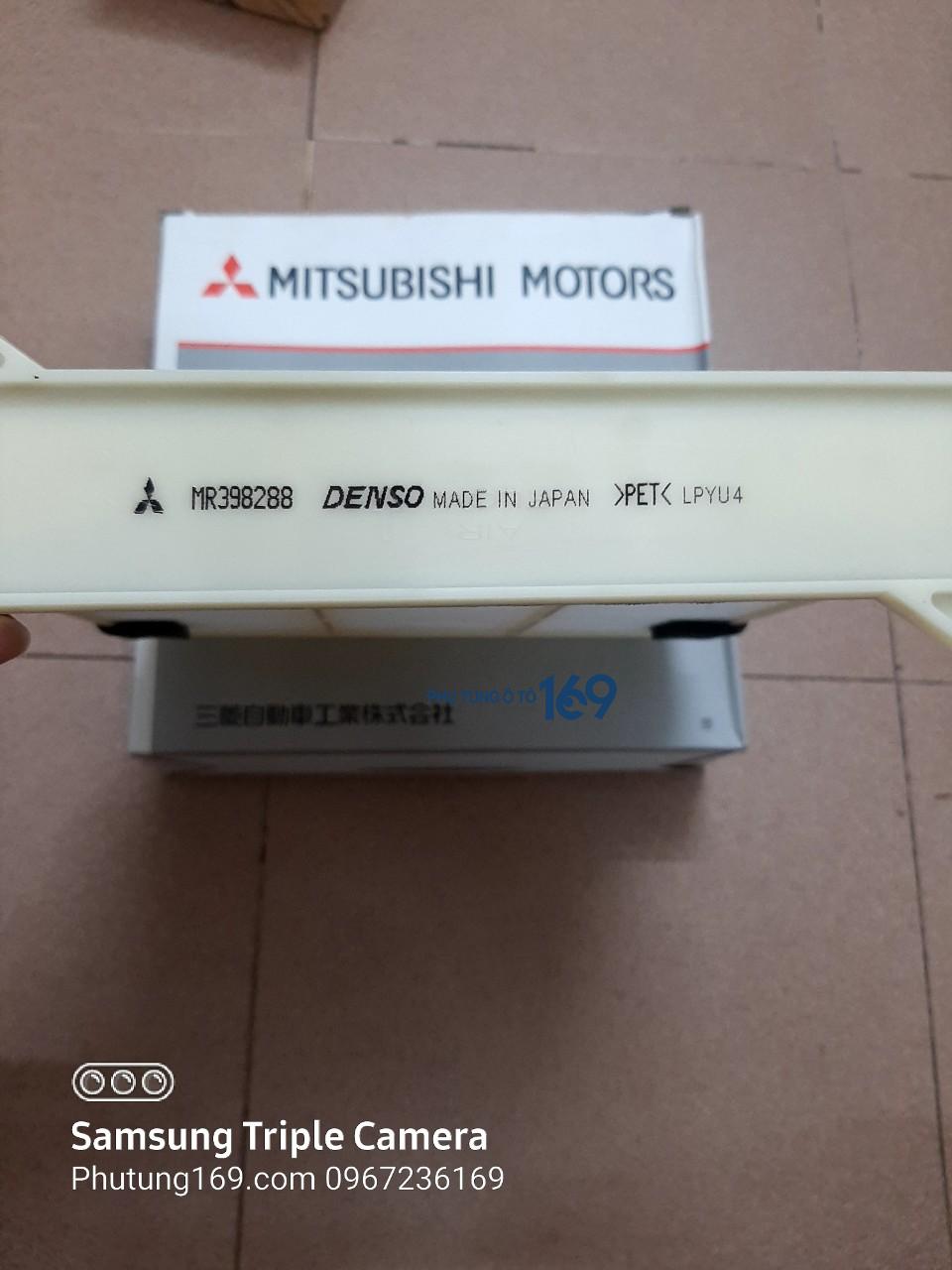Lọc gió điều hòa Mitsubishi Grandis Lọc gió điều hòa Mitsubishi Grandis