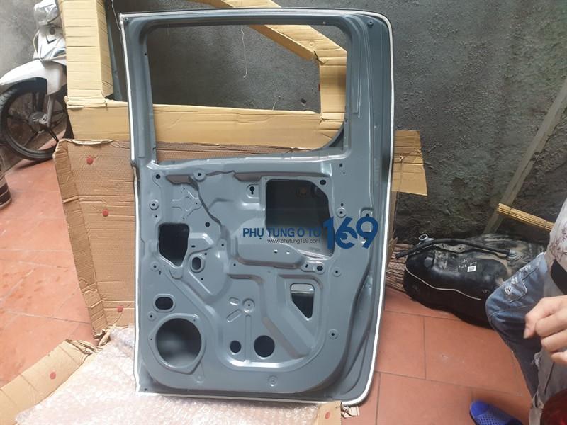 Cánh cửa sau phải Ford Ranger Cánh cửa sau phải Ford Ranger