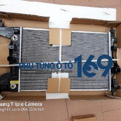 Két nước Daewoo Lacetti CDX