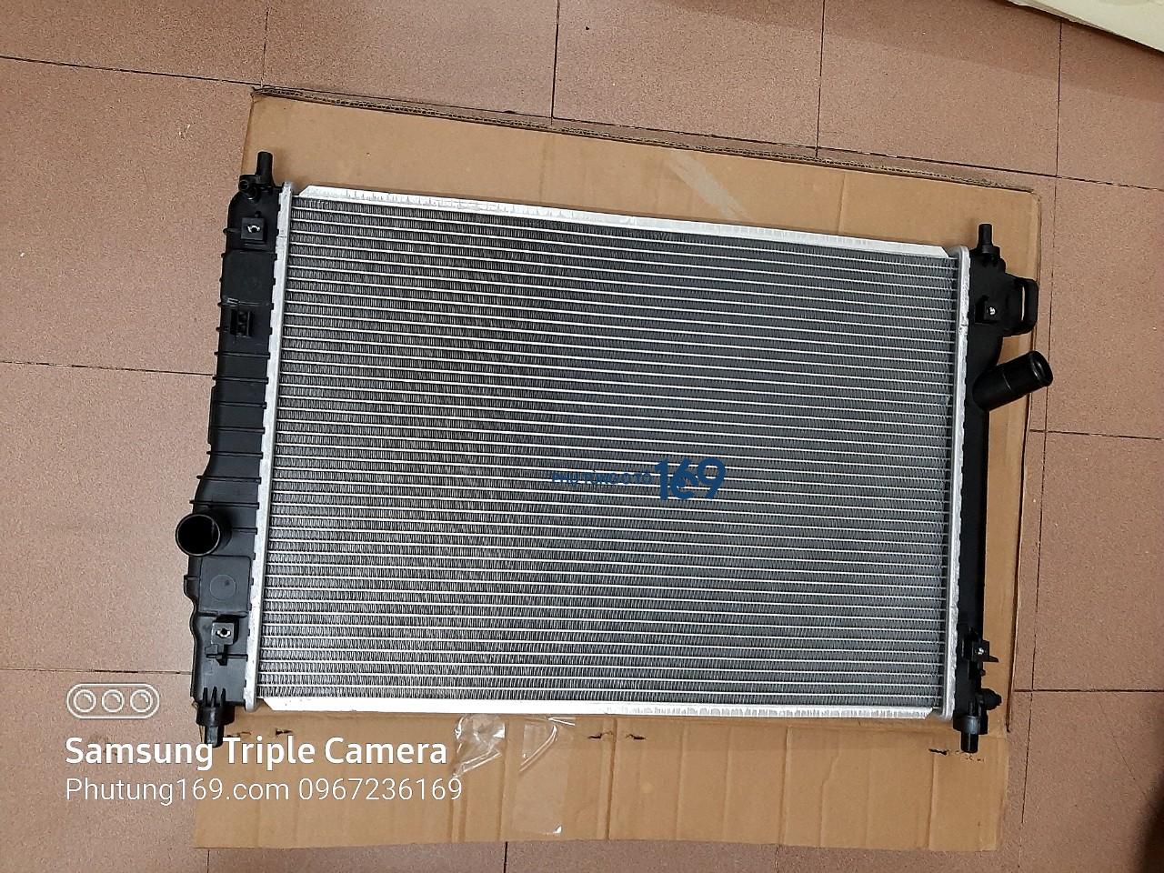 Két nước Ssangyong Musso Két nước Ssangyong Musso