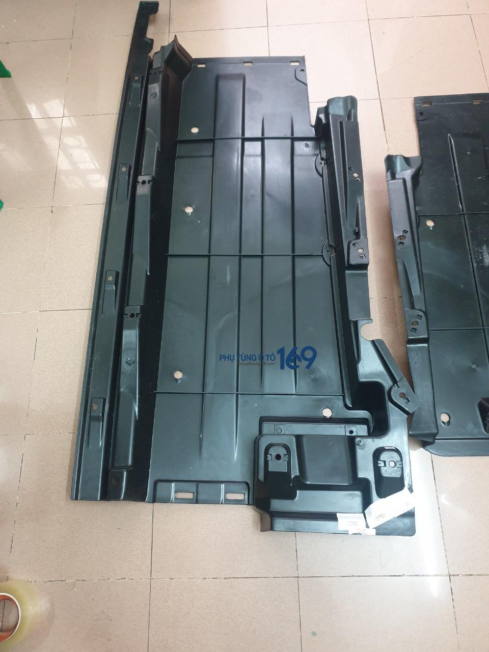 Chắn bùn gầm phải Audi Q5 Chắn bùn gầm phải Audi Q5