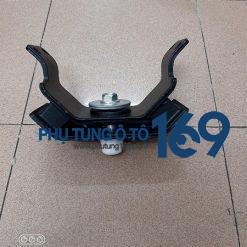 Chân máy hộp số Toyota Fortuner