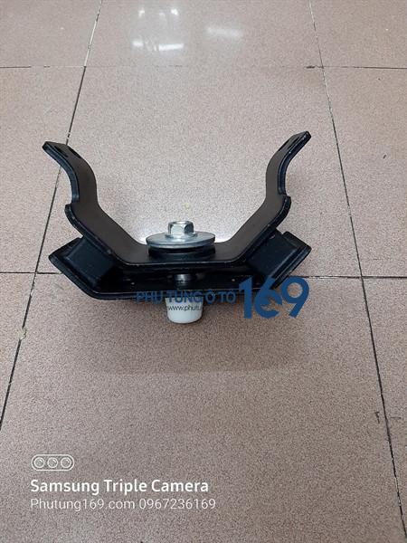 Chân máy hộp số Toyota Fortuner Chân máy hộp số Toyota Fortuner