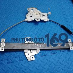 Compa lên kính trước trái Kia Morning