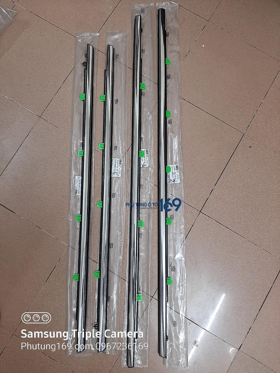 Nẹp chân kính trước phụ Honda Crv Nẹp chân kính trước phụ Honda Crv