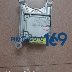 Hộp điều khiển túi khí Toyota Vios