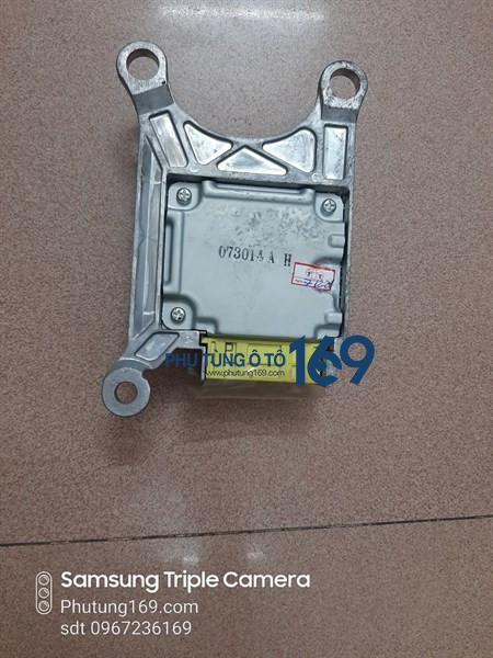 Hộp điều khiển túi khí Toyota Vios Hộp điều khiển túi khí Toyota Vios
