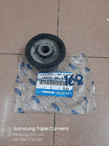 Cao su ắc nhíp trước Mazda BT50 Cao su ắc nhíp trước Mazda BT50