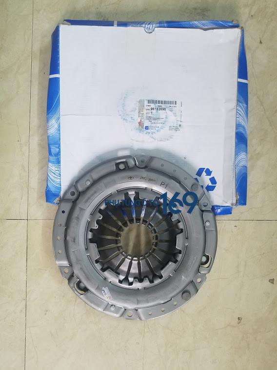 Bàn ép Chevrolet Orlando Bàn ép Chevrolet Orlando