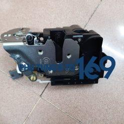 Khóa ngậm cánh cửa Daewoo Nubira