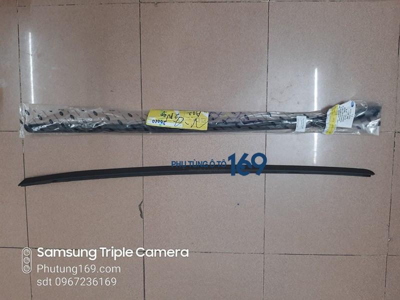 Nẹp kính chắn gió Ford Mondeo Nẹp kính chắn gió Ford Mondeo