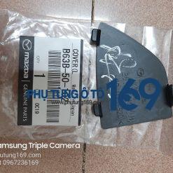 Ốp tam giác lưới cản Mazda 3