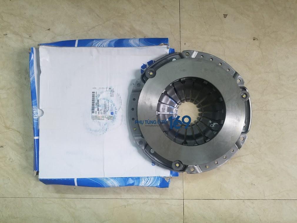 Bàn ép Chevrolet Orlando Bàn ép Chevrolet Orlando