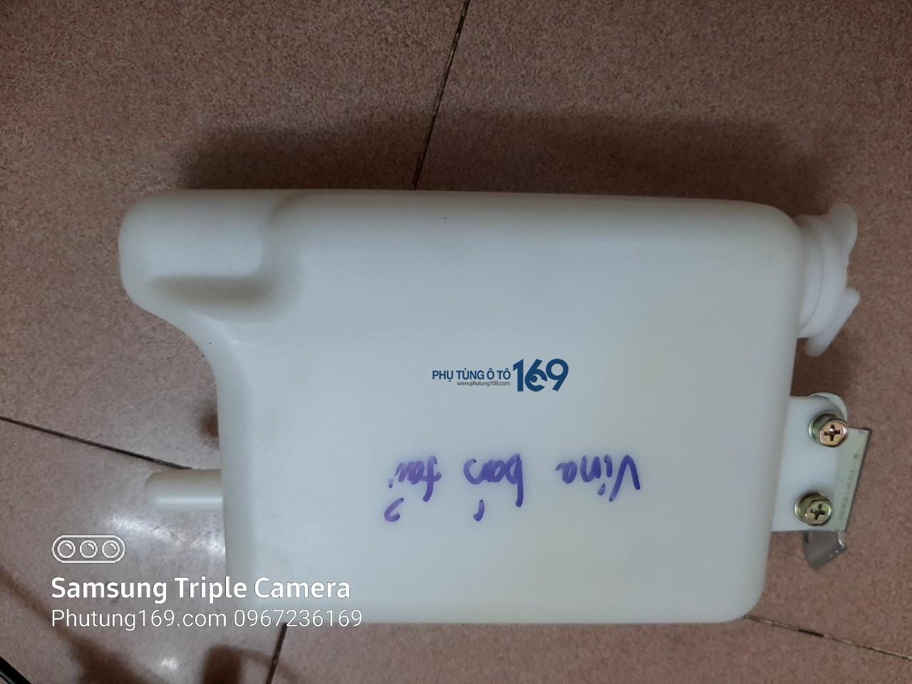 Bình nước rửa kính Vinaxuki Bình nước rửa kính Vinaxuki