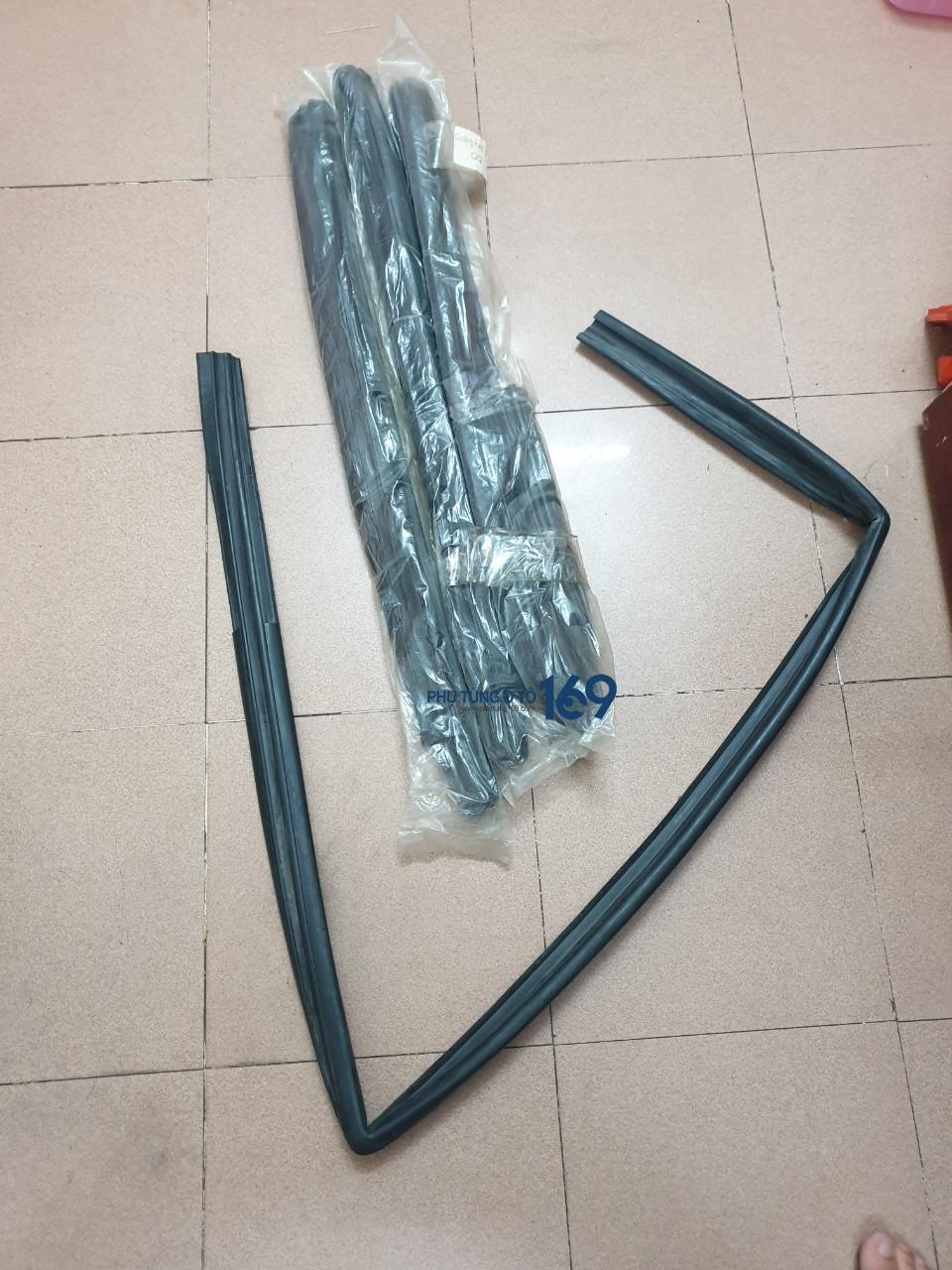 Gioăng trượt kính cánh cửa Chery QQ Gioăng trượt kính cánh cửa Chery QQ