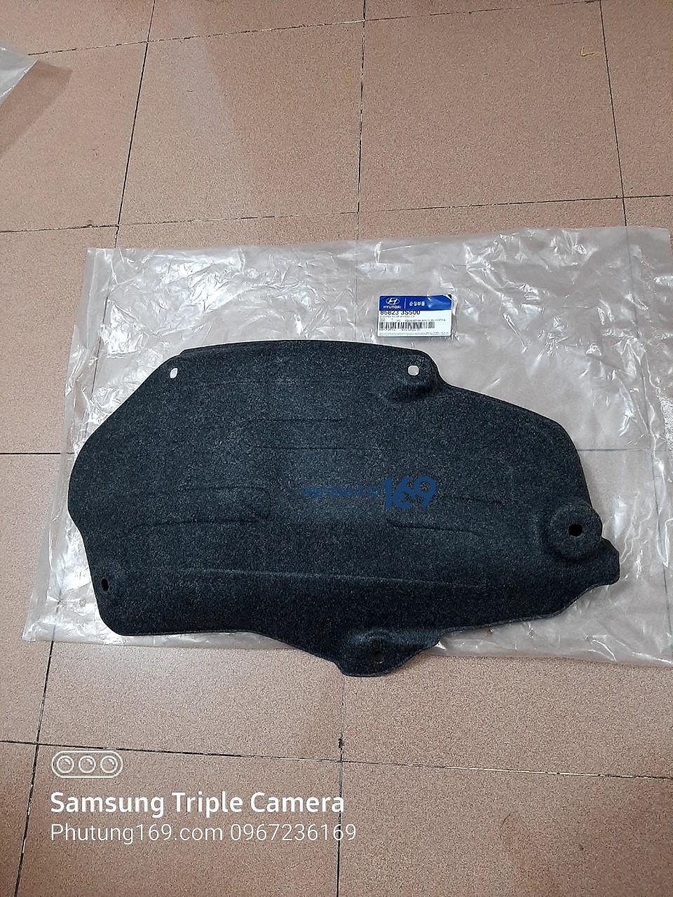 Lòng dè chắn bùn sau Hyundai Sonata Lòng dè chắn bùn sau Hyundai Sonata