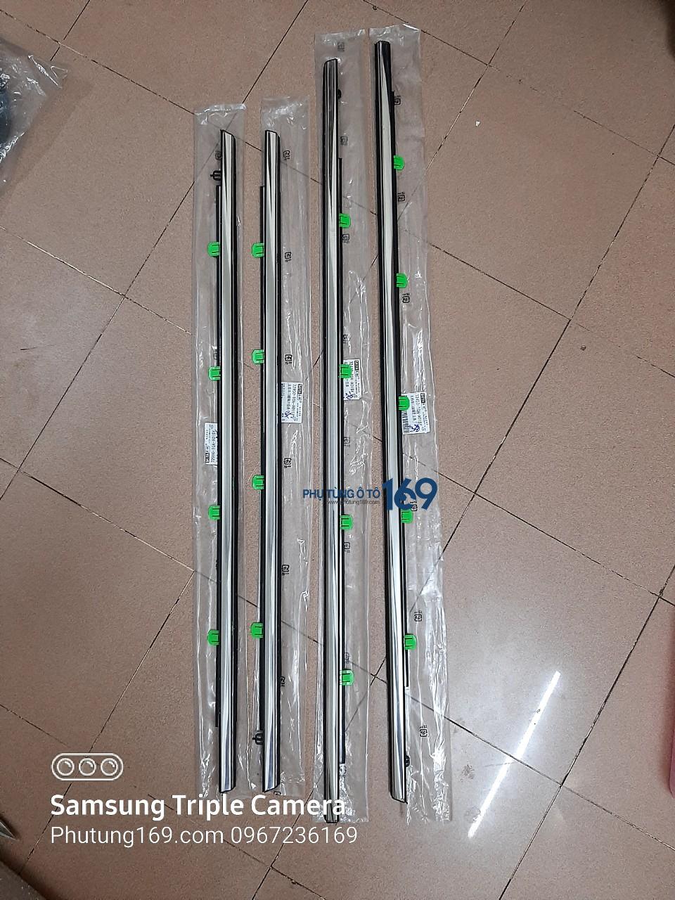 Nẹp chân kính trước phụ Honda Crv Nẹp chân kính trước phụ Honda Crv