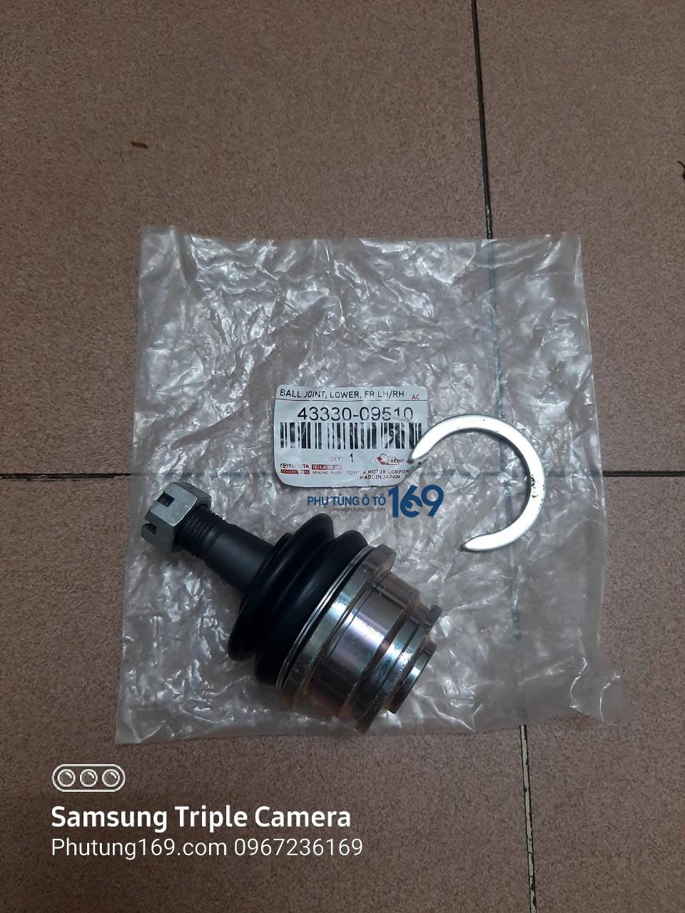 Rô tuyn đứng trên Toyota Hilux Rô tuyn đứng trên Toyota Hilux