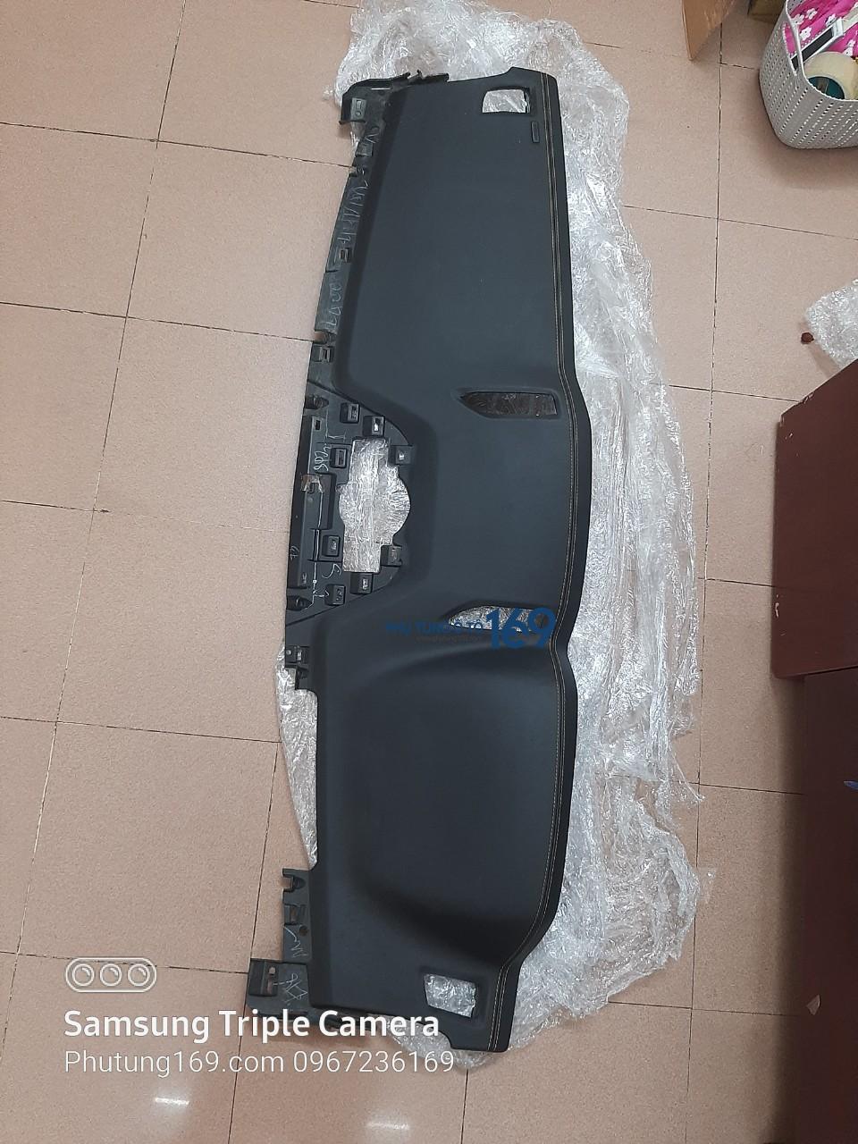 Taplo trên Ranger Wildtrak Taplo trên Ranger Wildtrak