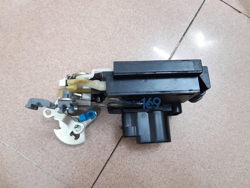 Khóa ngậm cánh cửa Daewoo Nubira Khóa ngậm cánh cửa Daewoo Nubira